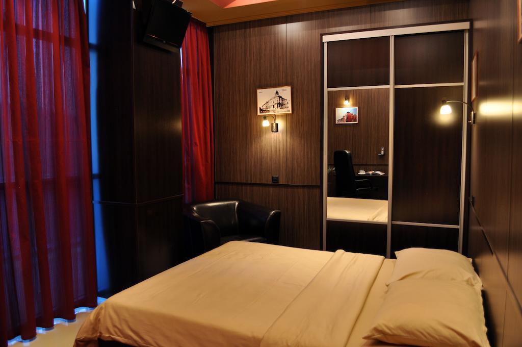 Hotel Fortuna Banja Luka Zimmer foto